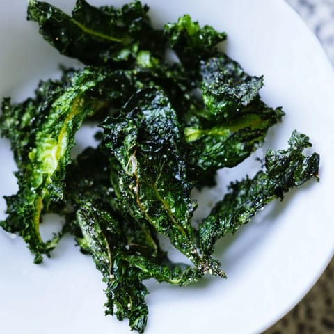 Baked Crispy Kale Chips